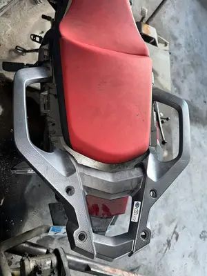 Foto de ASIENTO TRASERO HONDA CRF 1000L AFRICA TWIN 998 cm3 - 70 kW (95 CV / 70 KW) foto 3