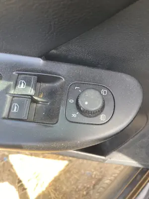 Foto de MANDO RETROVISOR VOLKSWAGEN PASSAT VARIANT (3C5) 2.0 TDI DPF (170 CV / 125 KW)