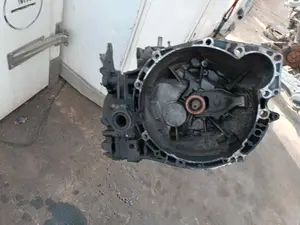 Foto de CAJA CAMBIOS PEUGEOT 407 referencia 9643921610