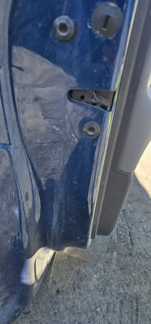 Foto de CERRADURA PUERTA DELANTERA IZQUIERDA SEAT IBIZA BERLINA (6J5) 1.2 TSI (86 CV / 63 KW)