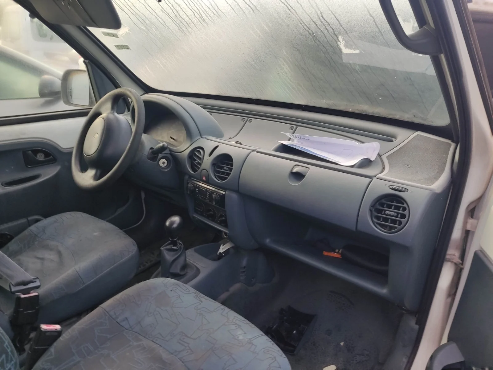 Foto de SALPICADERO RENAULT KANGOO I (F/KC0) 1.2 (58 CV / 43 KW) referencia 8200226713