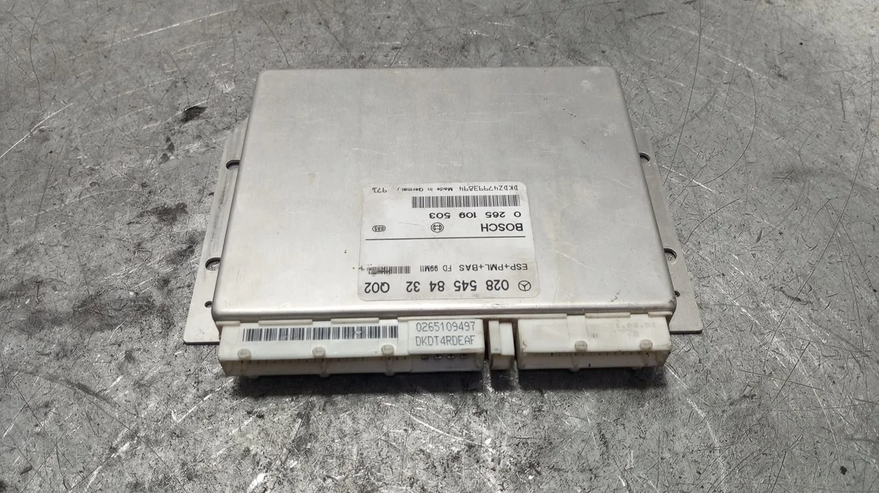 Foto de MODULO ELECTRONICO MERCEDES-BENZ CLASE S (BM 220) BERLINA 4.0 CDI 32V CAT (250 CV / 184 KW) referencia 0285458432