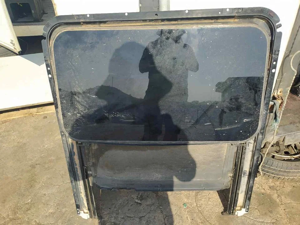 Foto de TECHO ELECTRICO VOLKSWAGEN PASSAT VARIANT (3B5) referencia R791854610