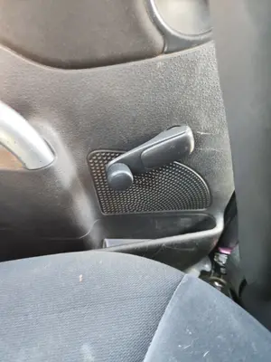 Foto de ELEVALUNAS TRASERO IZQUIERDO CITROEN C3 1.4  (73 CV / 54 KW)
