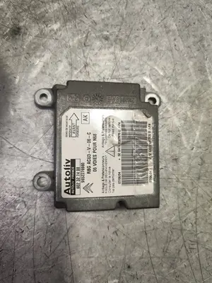 Foto de CENTRALITA AIRBAG CITROEN XSARA PICASSO 1.6 HDi CAT (9HY / DV6TED4) (109 CV / 80 KW) referencia 9652276980