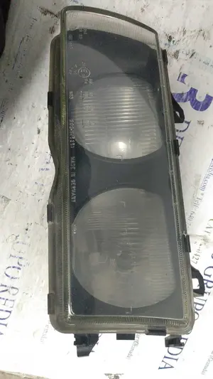 Foto de FARO IZQUIERDO BMW SERIE 3 BERLINA (E36) referencia 202145251 foto 1