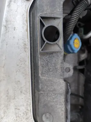 Foto de REFUERZO PARAGOLPES DELANTERO FIAT II PANDA (169) 1.2 CAT (60 CV / 44 KW)