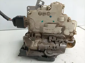 Foto de CERRADURA PUERTA TRASERA IZQUIERDA SEAT TOLEDO (1L)