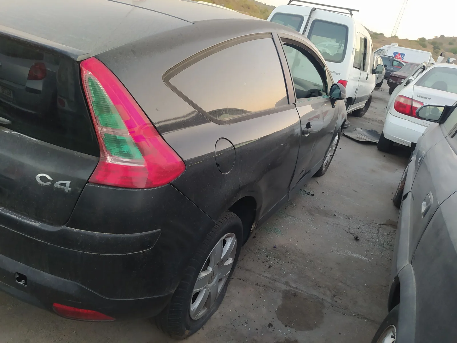 Foto de AFORADOR CITROEN C4 BERLINA 2.0 16V CAT (RFJ / EW10A) (140 CV / 103 KW) referencia 1525V0
