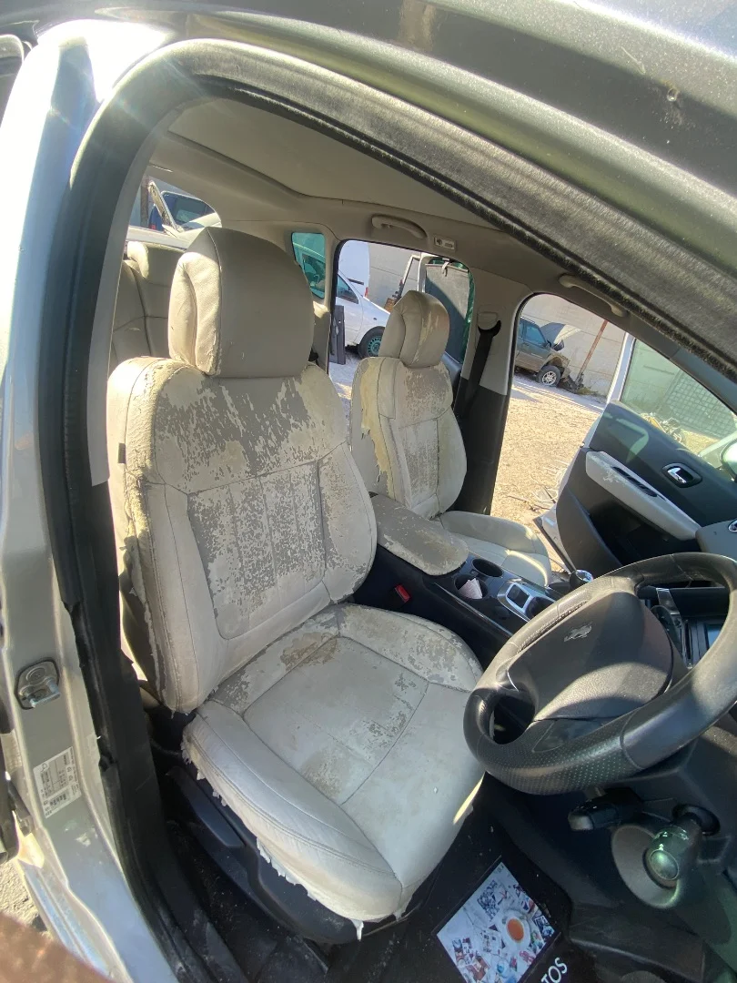 Foto de JUEGO ASIENTOS COMPLETO PEUGEOT 3008 1.6 16V (120 CV / 88 KW)