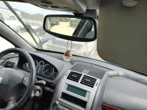 Foto de RETROVISOR INTERIOR PEUGEOT 407 SW 2.0 16V HDi FAP CAT (RHR / DW10BTED4) (136 CV / 100 KW)