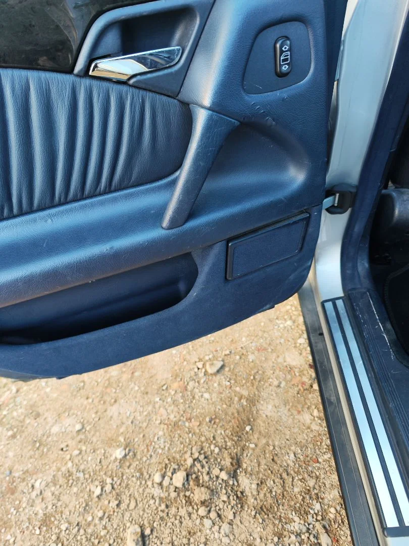 Foto de ELEVALUNAS TRASERO IZQUIERDO MERCEDES-BENZ CLASE E (BM 210) BERLINA 3.0 Turbodiesel CAT (177 CV / 130 KW)