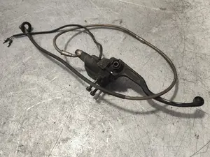 Foto de BOMBA FRENO TRASERA DUCATI MONSTER 696 696 cm3 - 58.8 kW (80 CV / 59 KW) referencia 62440542A foto 2