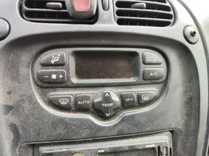 Foto de MANDO CALEFACCION / AIRE ACONDICIONADO CITROEN XSARA PICASSO 2.0 HDi CAT (RHY / DW10TD) (90 CV / 66 KW)