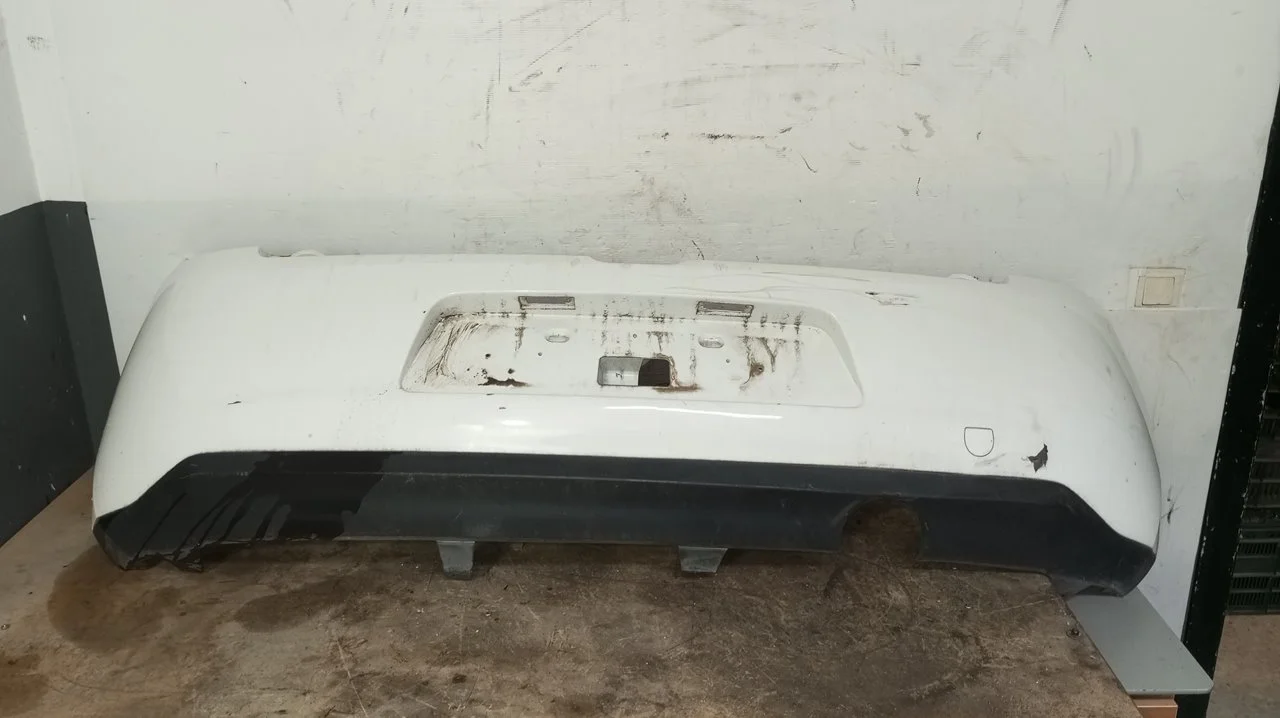 Foto de PARAGOLPES TRASERO CITROEN C3 1.4 (73 CV / 54 KW) referencia 9683977070
