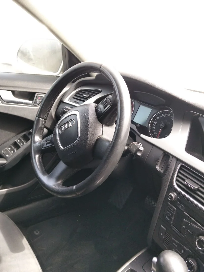 Foto de COLUMNA DIRECCION AUDI A4 BERLINA (8K2) 2.0 16V TDI (143 CV / 105 KW)