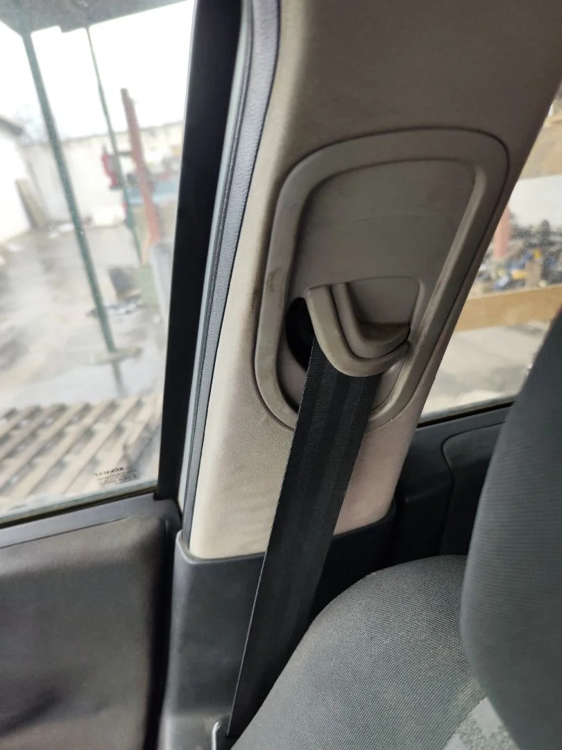 Foto de CINTURON SEGURIDAD DELANTERO DERECHO RENAULT MEGANE II GRANDTOUR 1.5 dCi Diesel CAT (86 CV / 63 KW)