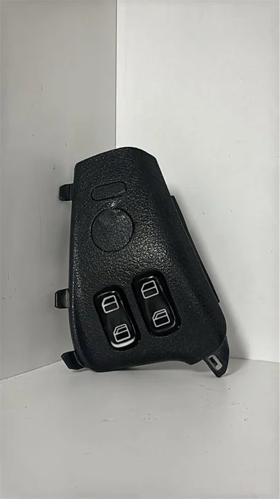 Foto de MANDO ELEVALUNAS DELANTERO IZQUIERDO MERCEDES-BENZ SPRINTER CAMIÓN referencia A901727028