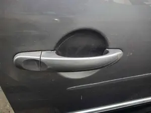 Foto de MANETA EXTERIOR DELANTERA DERECHA VOLKSWAGEN TOURAN (1T2) 1.9 TDI (105 CV / 77 KW)