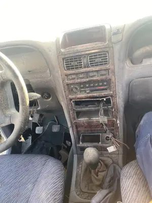 Foto de CONSOLA CENTRAL SSANGYONG KORANDO 2.9 Turbodiesel CAT (120 CV / 88 KW)