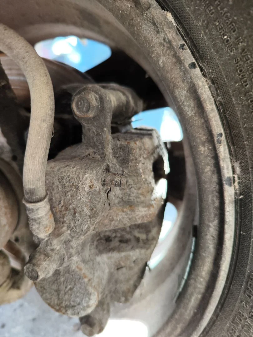 Foto de PINZA DE FRENO DELANTERA DERECHA HYUNDAI TERRACAN (HP) 2.9 CRDi CAT (150 CV / 110 KW)