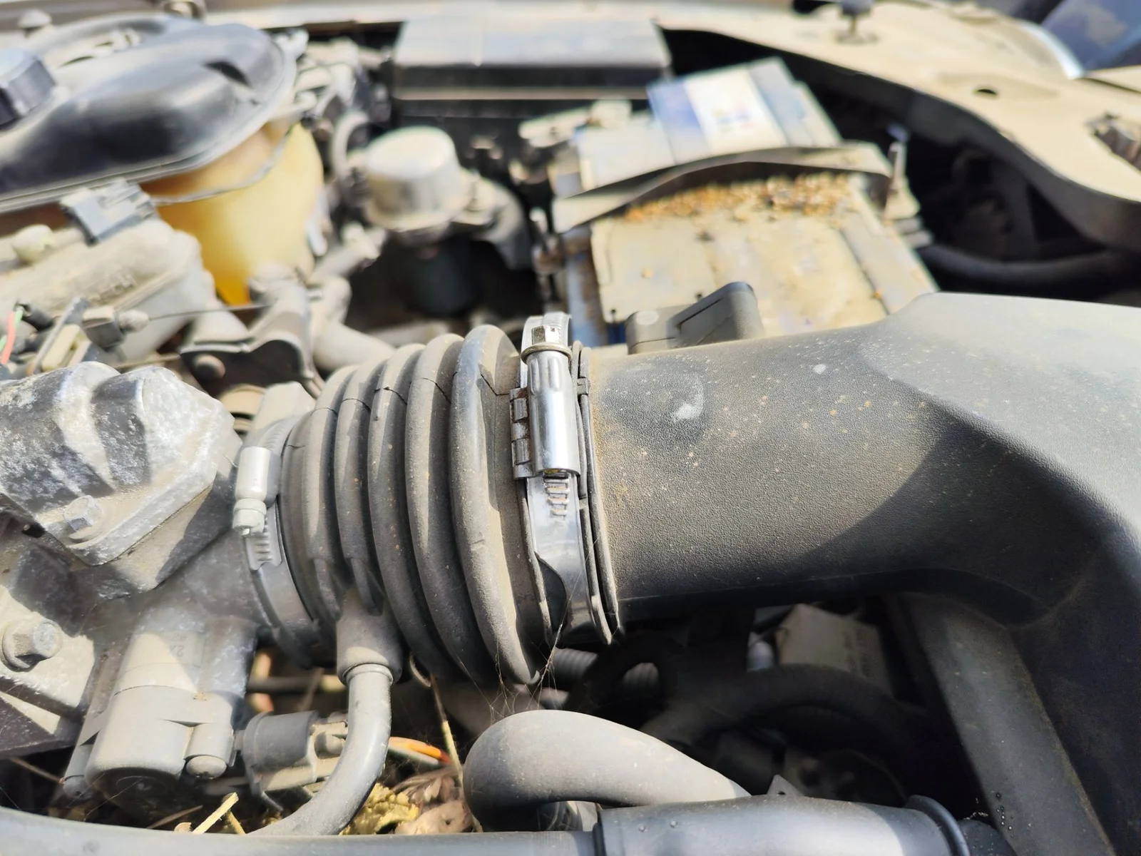 Foto de TUBO JAGUAR X-TYPE 2.1 V6 24V CAT (156 CV / 115 KW)