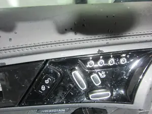 Foto de MANDO MULTIFUNCION JAGUAR F-TYPE COUPÉ 2.0 TwinTurbo CAT (300 CV / 221 KW)