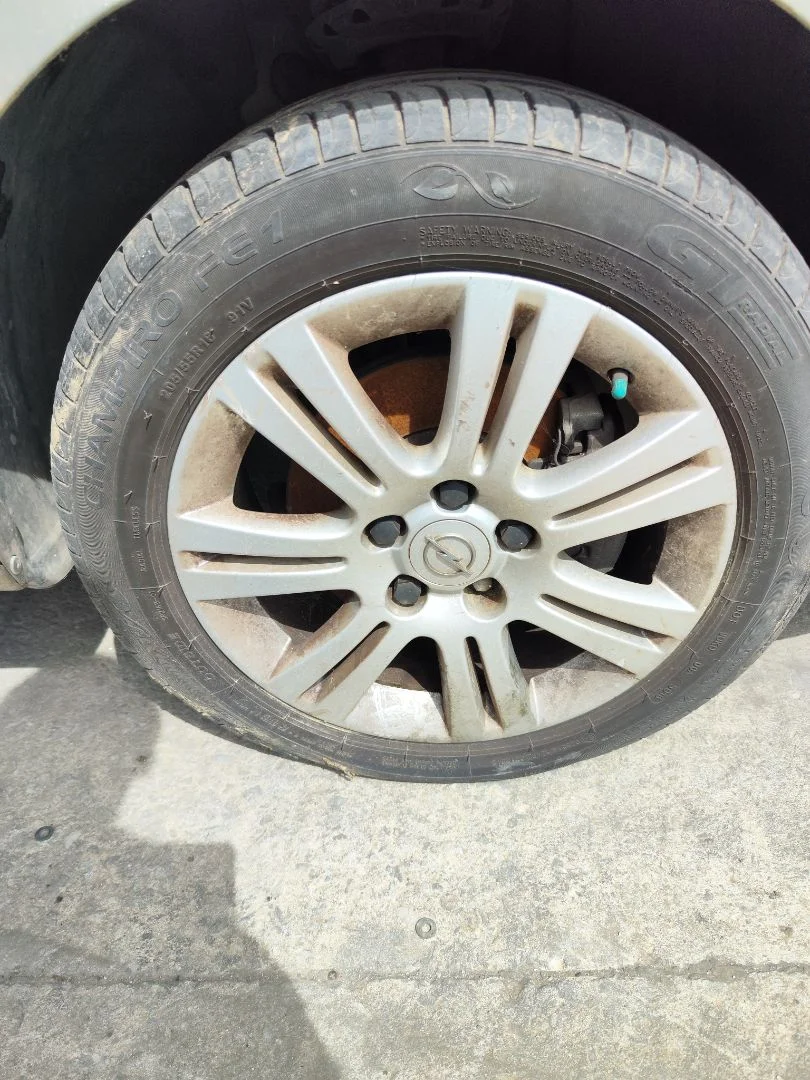 Foto de LLANTA OPEL ASTRA H BERLINA 1.7 16V CDTI (110 CV / 81 KW) referencia 13116615