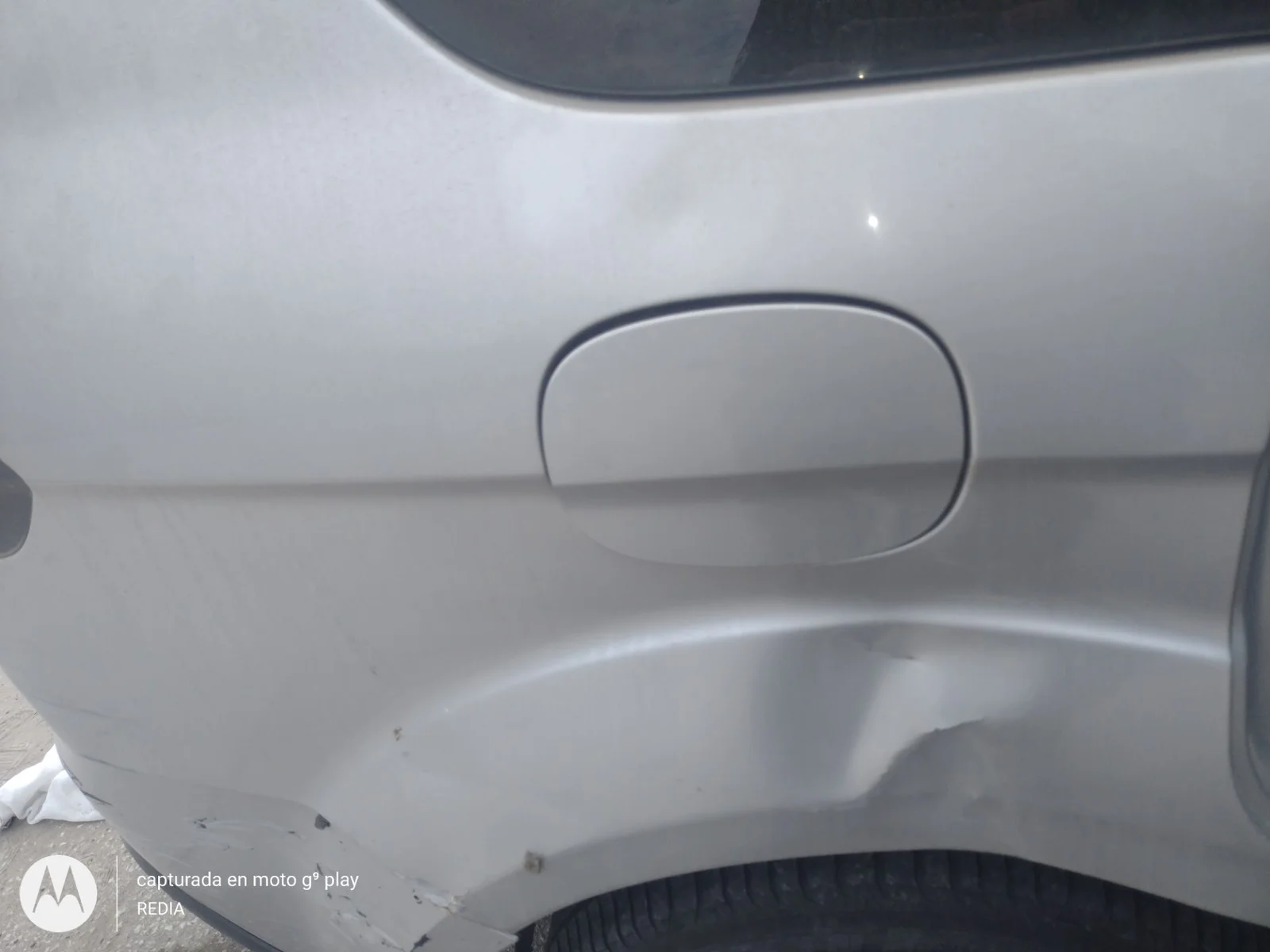 Foto de TAPA EXTERIOR COMBUSTIBLE FORD S-MAX (CA1) 2.0 TDCi CAT (140 CV / 103 KW)