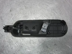 Foto de MANETA INTERIOR DELANTERA DERECHA SEAT IBIZA (6L1) 1.4 16V (101 CV / 74 KW) referencia 6L1837114D foto 3