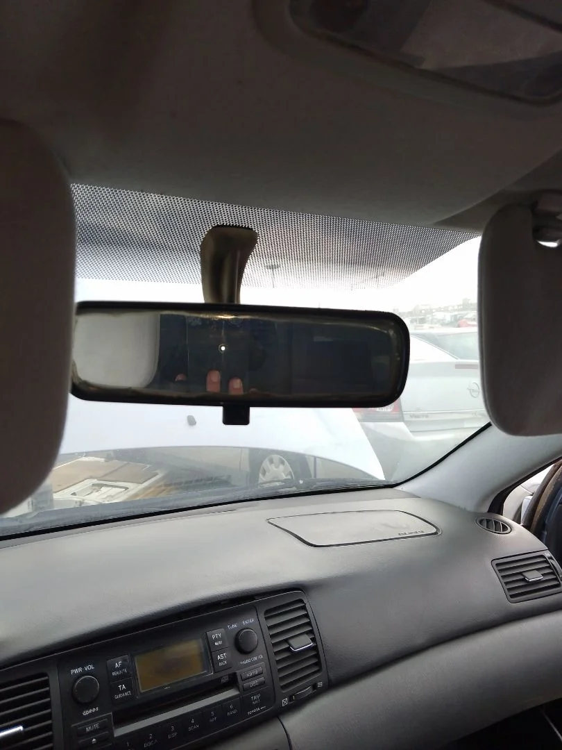 Foto de RETROVISOR INTERIOR TOYOTA COROLLA (E12) 1.4 16V CAT (97 CV / 71 KW)