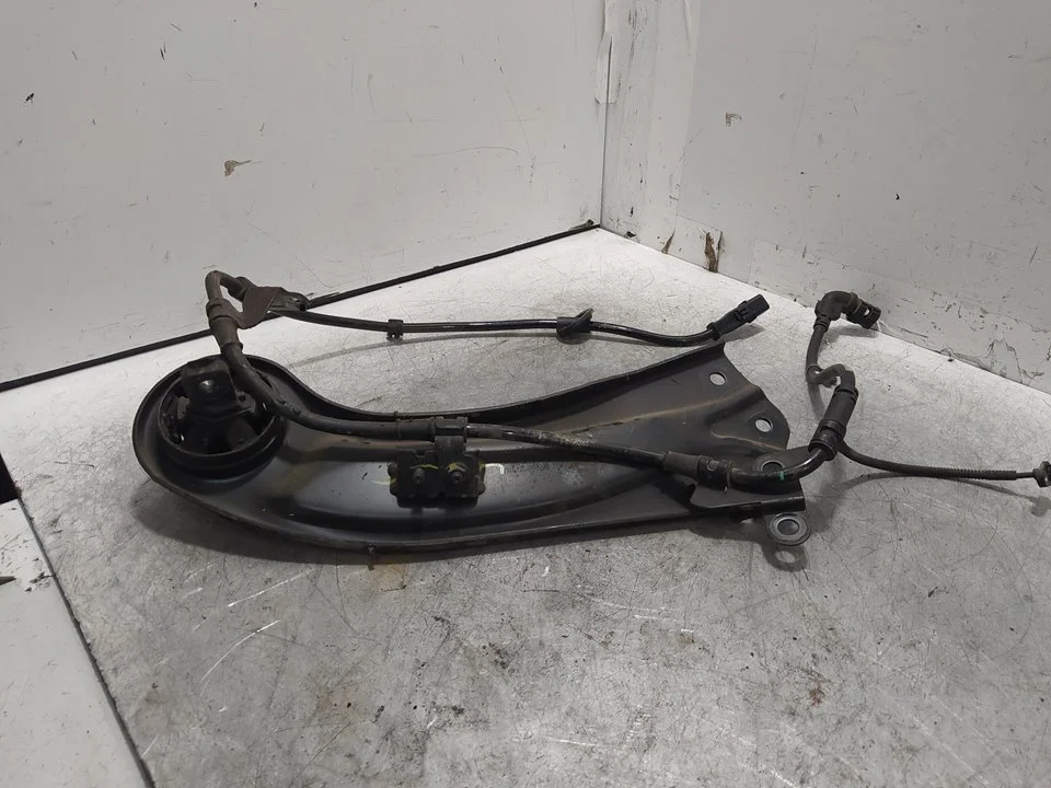 Foto de BRAZO SUSPENSION TRASERO DERECHO HYUNDAI TUCSON (NX) híbrido-suave 100 kW (1.6 Ltr. - 100 kW CRDi) (136 CV / 100 KW) referencia 55271R2000