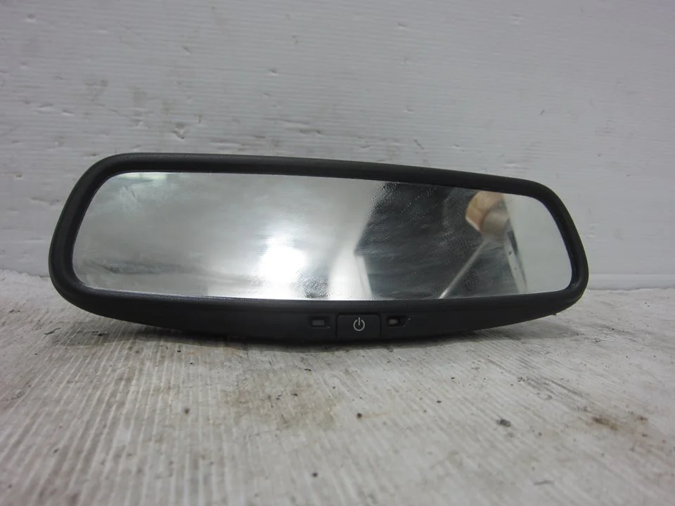 Foto de ESPEJO PEUGEOT 407 1.6 HDi FAP CAT (9HZ / DV6TED4) (109 CV / 80 KW) referencia 025624