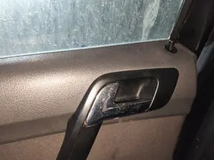 Foto de MANETA INTERIOR TRASERA IZQUIERDA VOLKSWAGEN POLO IV (9N1)