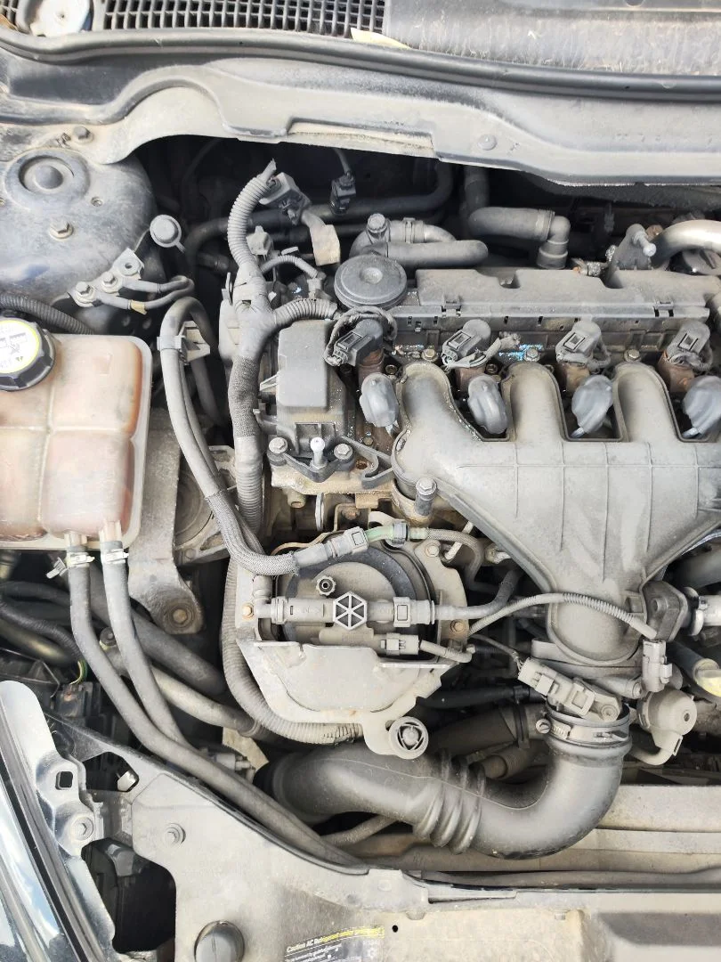 Foto de MOTOR COMPLETO VOLVO V50 FAMILIAR 2.0 Diesel CAT (136 CV / 100 KW) referencia D4204T