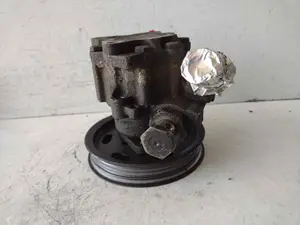 Foto de BOMBA DIRECCION AUDI A4 AVANT (8E) 1.9 TDI (131 CV / 96 KW) referencia 91128 foto 3
