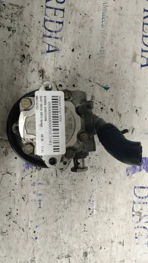 Foto de BOMBA DIRECCION SEAT IBIZA (6K1) 1.9 SDI (68 CV / 50 KW) referencia 6N0145157