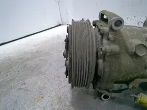 Foto de COMPRESOR AIRE ACONDICIONADO PEUGEOT 307 BERLINA (S2) 1.6 HDi (109 CV / 80 KW) referencia 9655191580 foto 7