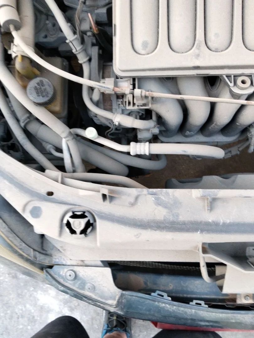 Foto de TUBOS AIRE ACONDICIONADO MAZDA 3 BERLINA (BK) 1.6 16V CAT (105 CV / 77 KW)