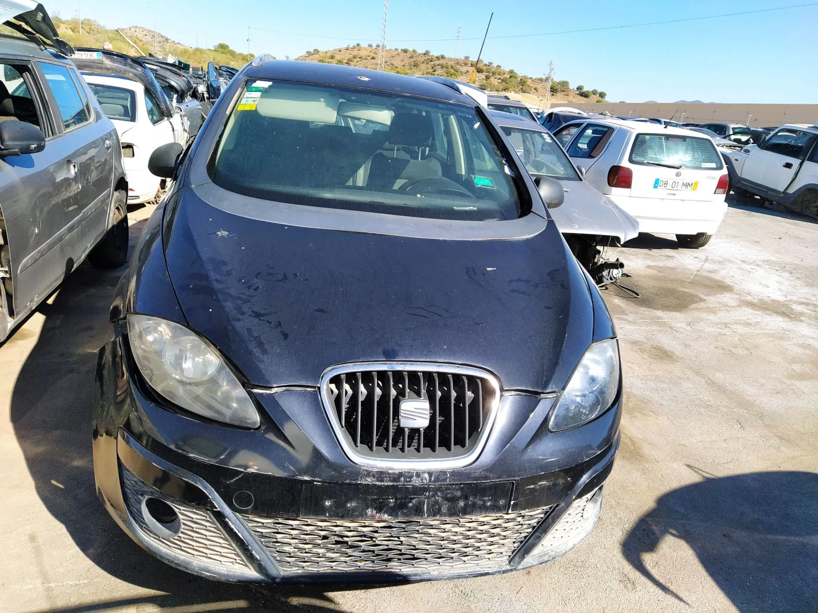 Foto de FARO ANTINIEBLA DERECHO SEAT ALTEA XL (5P5) 1.9 TDI (105 CV / 77 KW)
