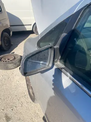 Foto de RETROVISOR IZQUIERDO OPEL ZAFIRA B 1.9 CDTI (120 CV / 88 KW)