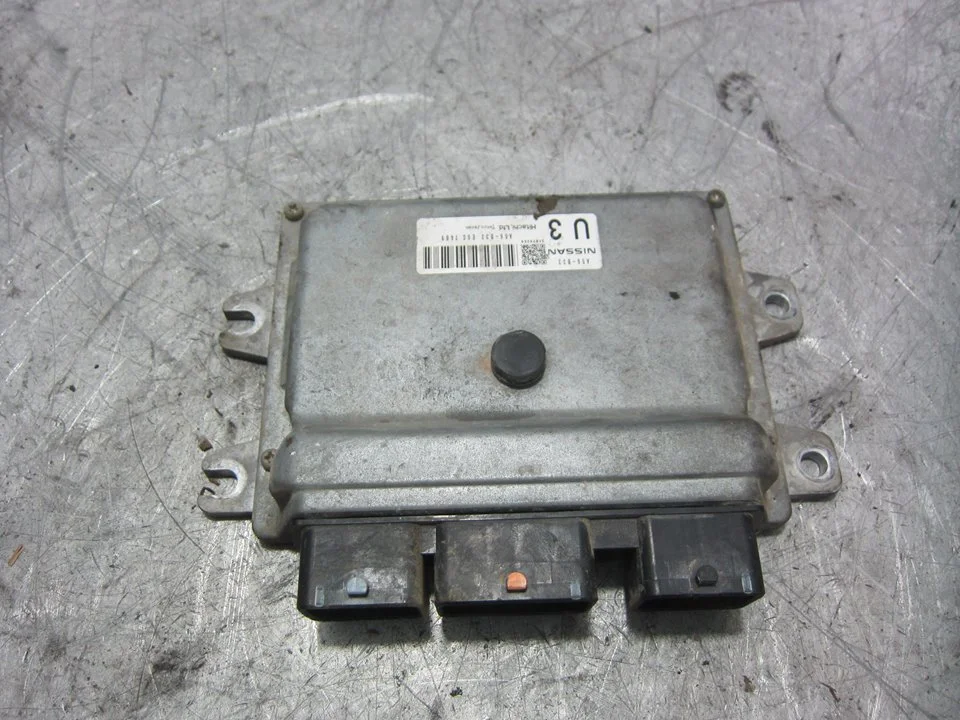 Foto de CENTRALITA MOTOR UCE NISSAN X-TRAIL (T31) 2.0 16V CAT (141 CV / 104 KW) referencia 23710JG8D