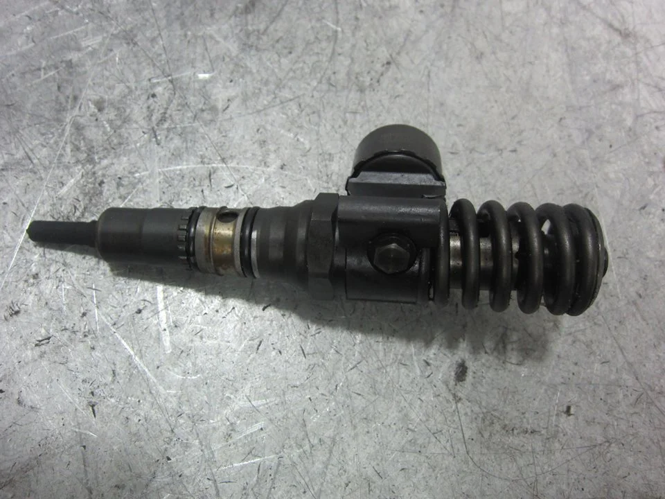 Foto de INYECTOR SEAT LEON (1P1) referencia 0414720404