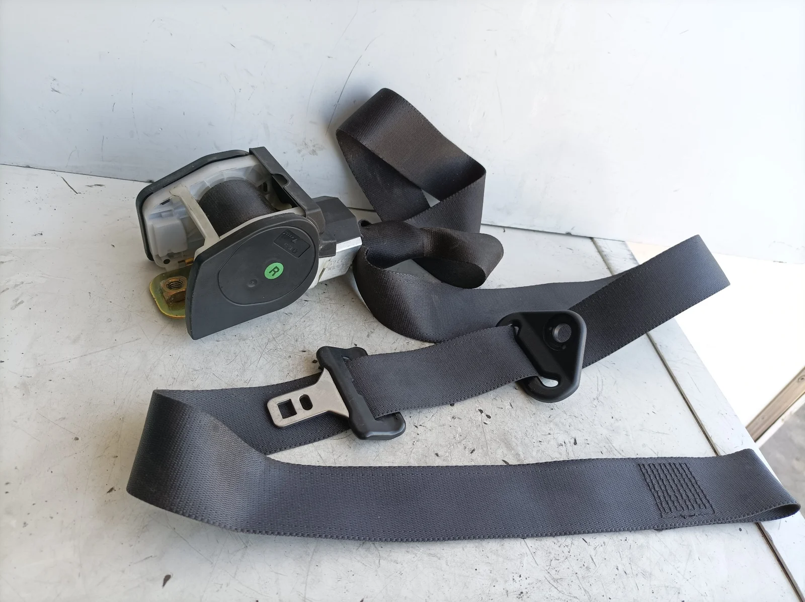 Foto de CINTURON SEGURIDAD DELANTERO DERECHO FORD TRANSIT COMBI (FY) referencia 560053152