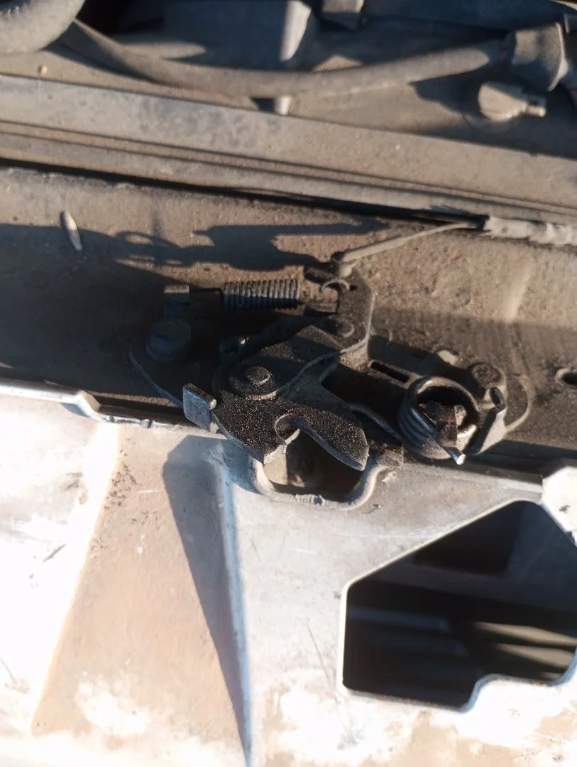 Foto de CERRADURA CAPO FIAT I SCUDO (222) 2.0 JTD CAT (94 CV / 69 KW) referencia 9629633980