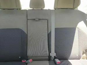 Foto de CINTURON SEGURIDAD TRASERO CENTRAL NISSAN X-TRAIL (T30) 2.2 16V Turbodiesel CAT (114 CV / 84 KW) referencia 888549H000