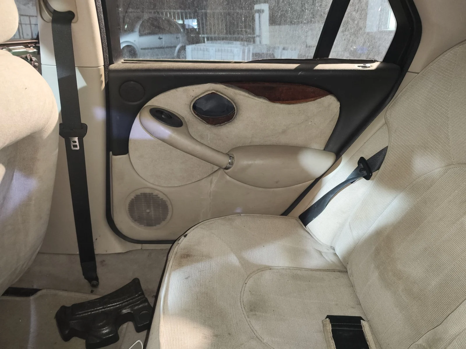 Foto de ELEVALUNAS TRASERO DERECHO MG ROVER ROVER 75 (RJ) 2.0 16V CDT (116 CV / 85 KW) referencia CVH101180
