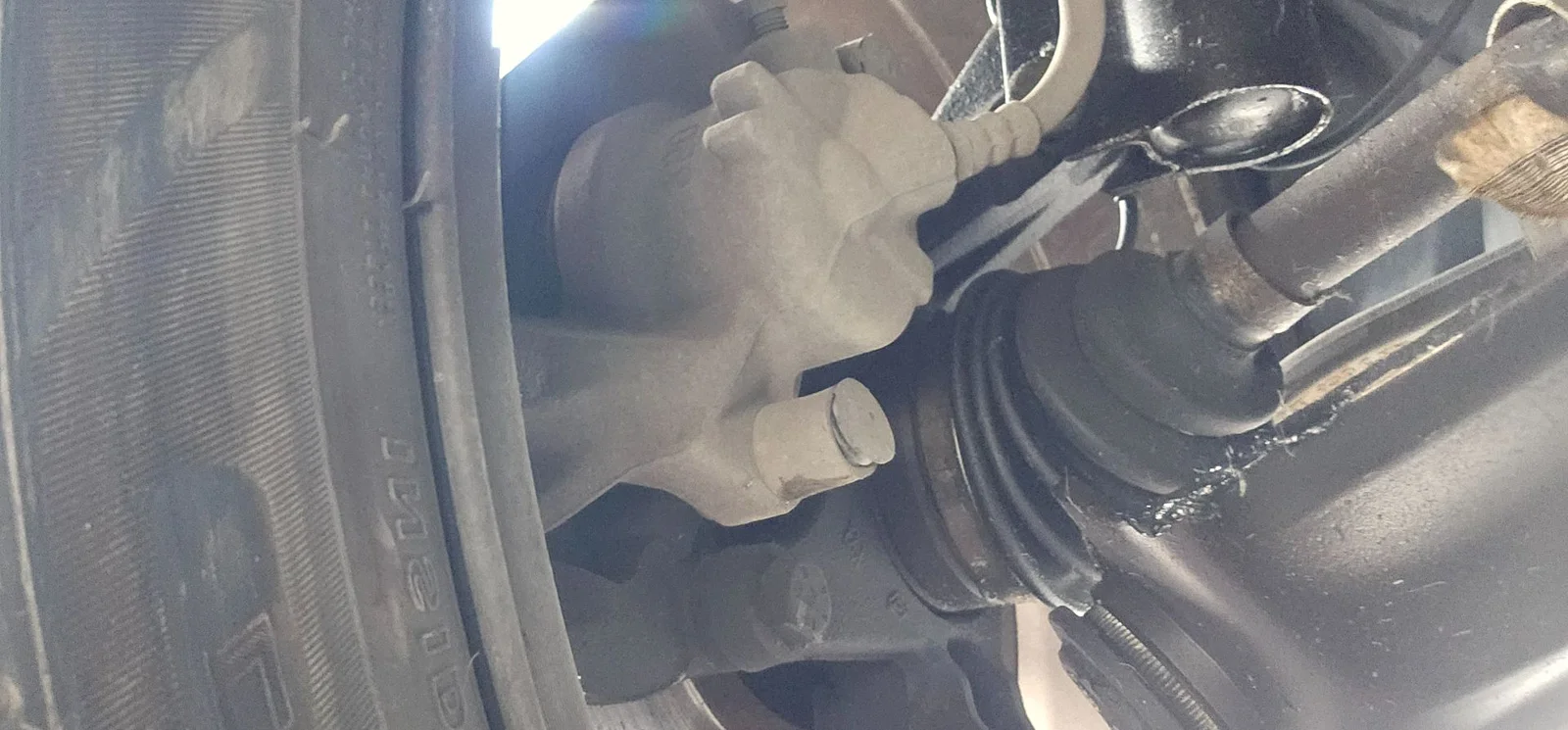 Foto de MANGUETA DELANTERA IZQUIERDA RENAULT CAPTUR I 1.5 dCi Diesel FAP (110 CV / 81 KW)