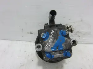Foto de BOMBA SERVODIRECCION AUDI A3 (8L) 1.9 TDI (101 CV / 74 KW) foto 2