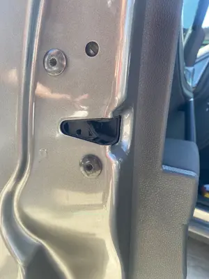 Foto de CERRADURA PUERTA DELANTERA IZQUIERDA VOLKSWAGEN GOLF VII (5G1/BE1) 1.4 16V TSI (122 CV / 90 KW) referencia 5K1837015H